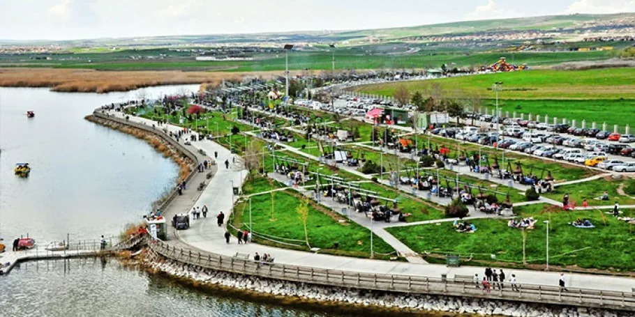  Gölbaşı Atatürk Sahil Parkı