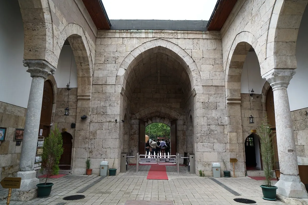 Sabuncuoğlu Şerefeddin Tıp ve Tarih Müzesi