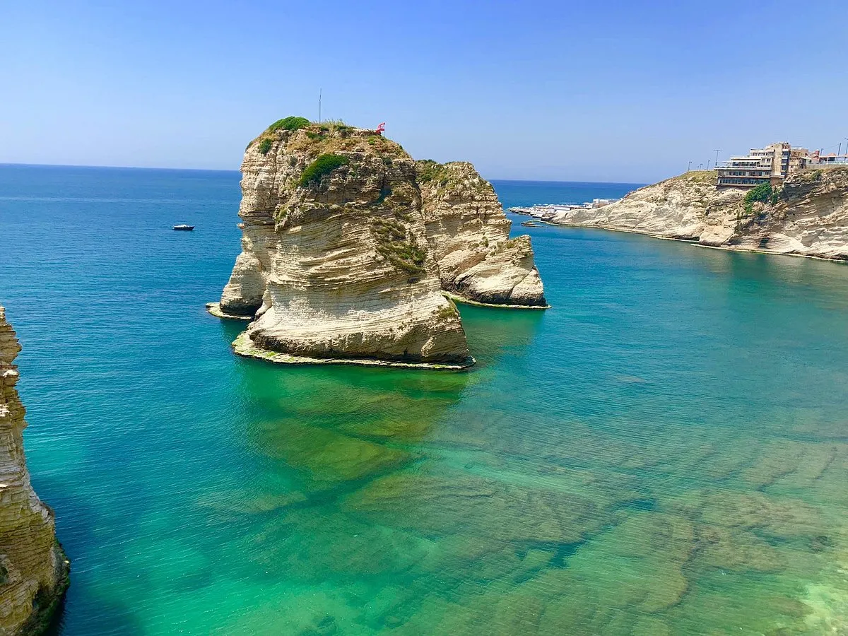 Güvercin Kayalıkları