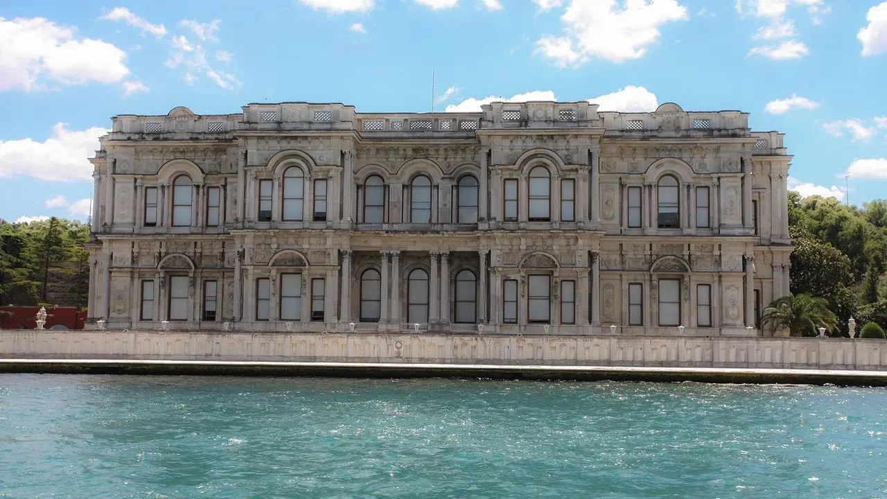 8. Beylerbeyi Sarayı
