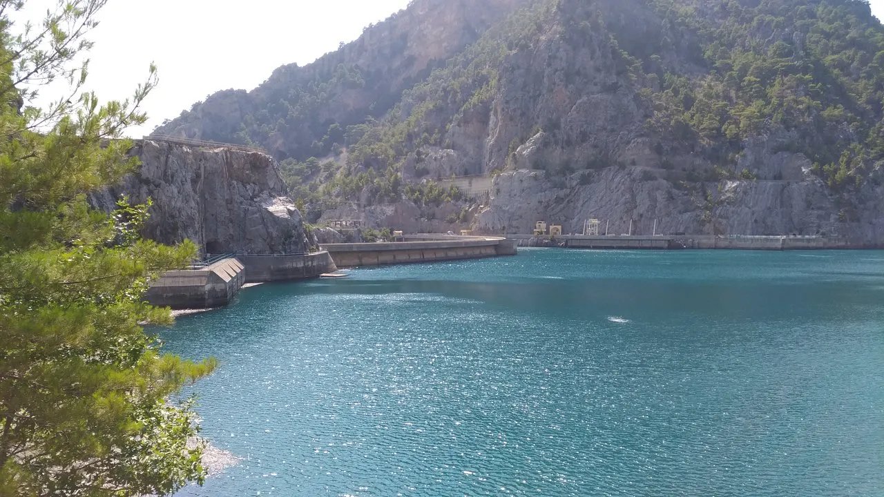 Oymapınar Barajı: Doğanın İhtişamı