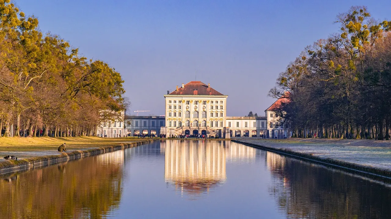 Nymphenburg Sarayı (Schloss Nymphenburg)